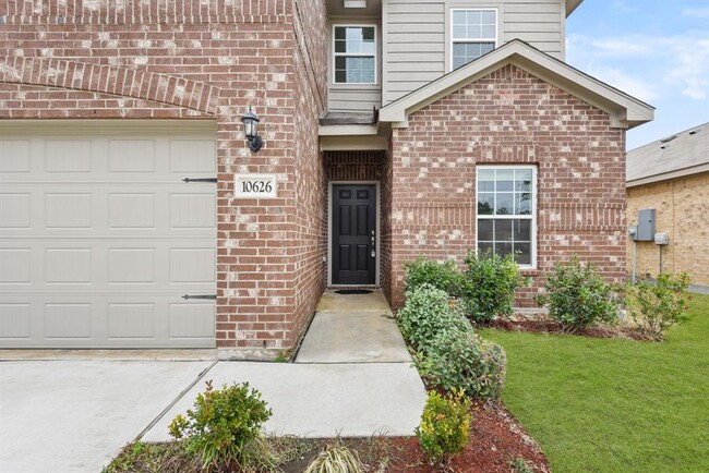 Building Photo - 10626 Hillside Creek Dr