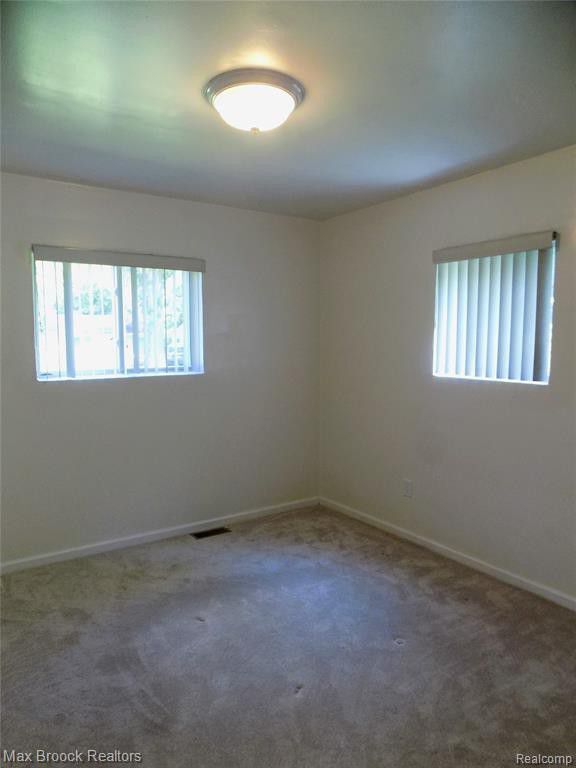Foto del edificio - 28177 Fairfax St