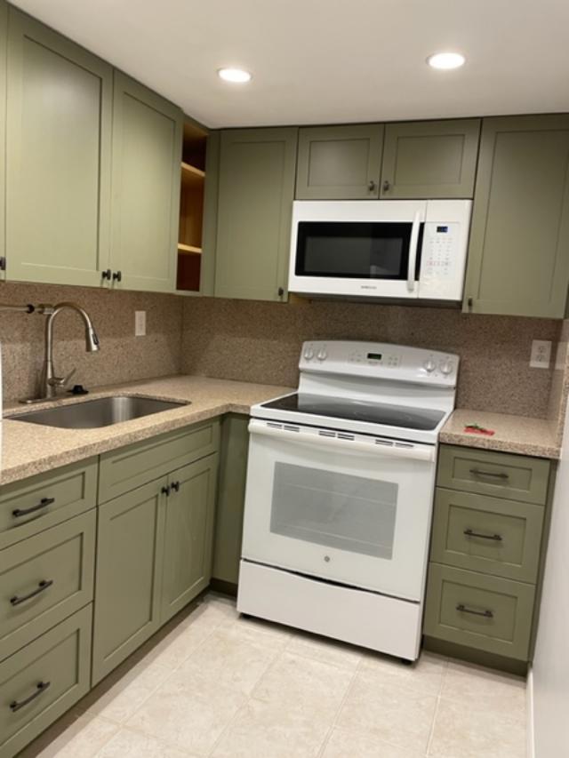 Cocina - 3710 N Pine Island Rd