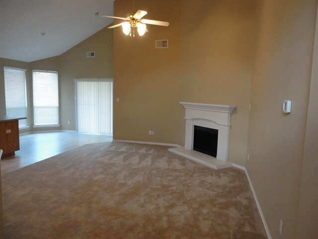 Foto del edificio - 10613 Big Oak Drive