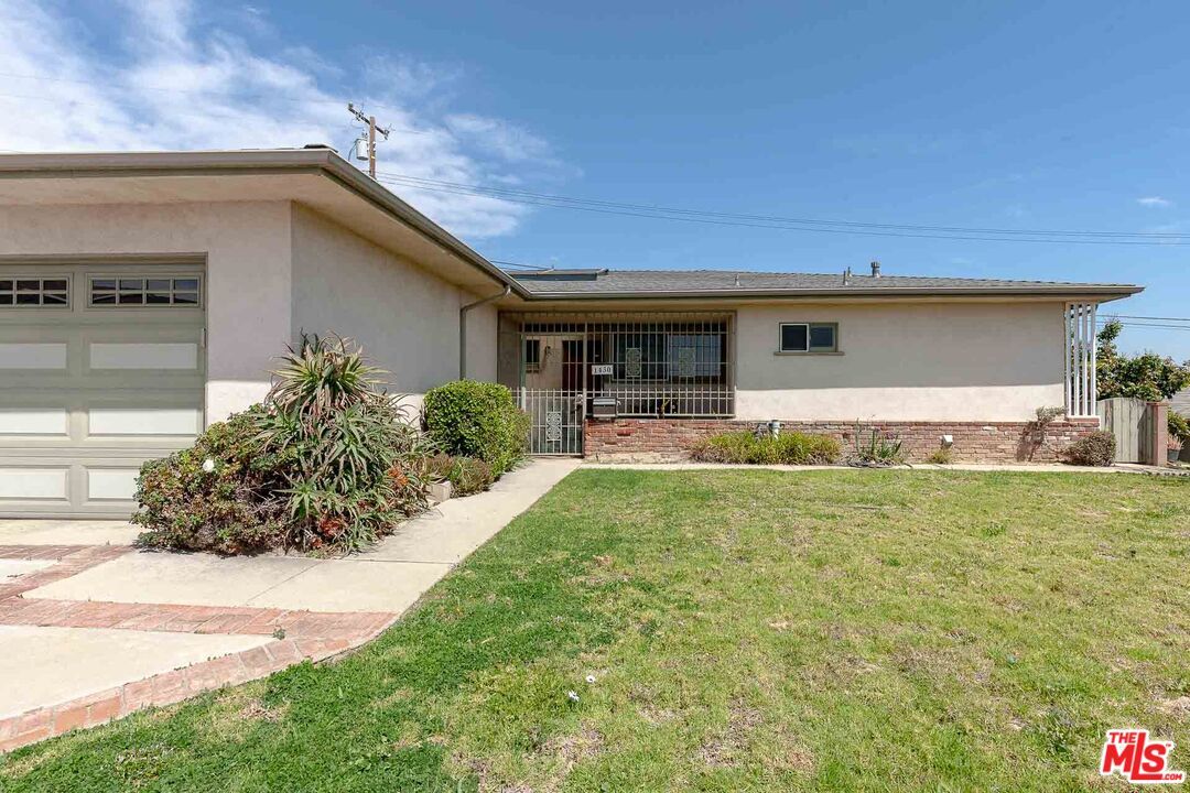 Foto principal - 1430 Rockhaven St