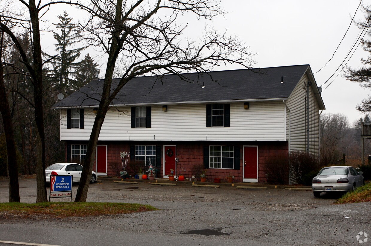 675685 Tallmadge Rd, Kent, OH 44240 Apartments in Kent, OH