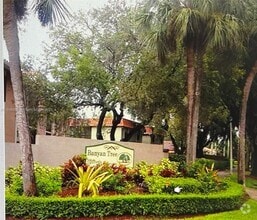 Building Photo - 9702 Hammocks Blvd