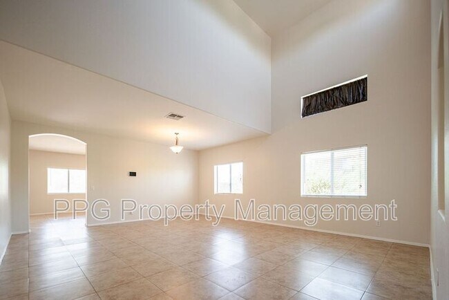 Building Photo - 23897 W Bowker St