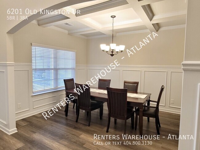 Foto del edificio - LIKE NEW! Luxurious 5 Bedroom in Atlanta!