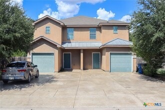 Building Photo - 1125 Brown Rock Dr