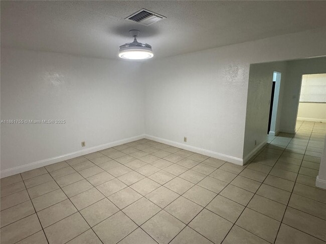 Building Photo - 7205 NW 76th Pl