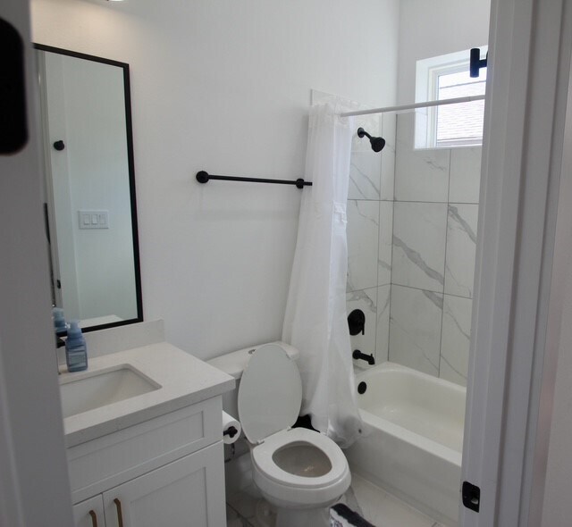 Foto del edificio - 861 Fisher St