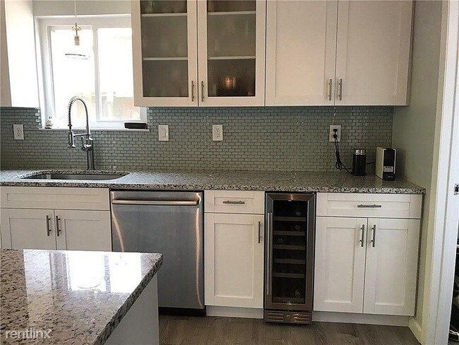 Foto del edificio - 2 br, 2.5 bath Townhome - 25 Kingsberry Drive