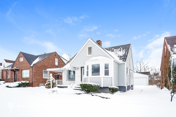 Foto del edificio - 15804 Throckley Ave