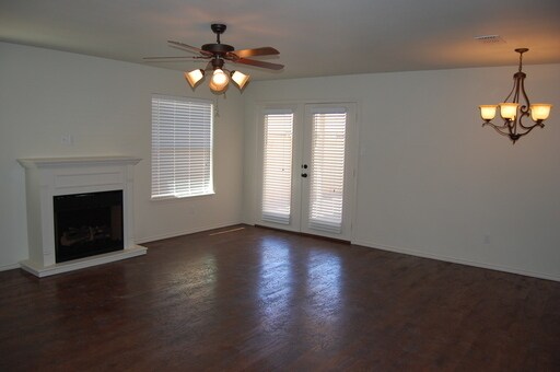 Building Photo - 3108 111th St