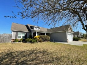 Building Photo - 113 Cypress Manor Ct