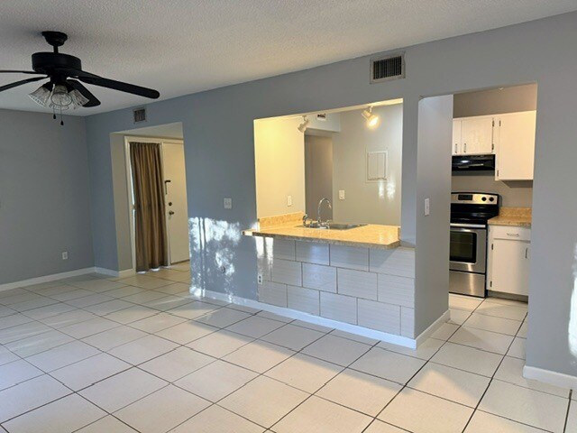 Foto del edificio - 8 Alcira Ct