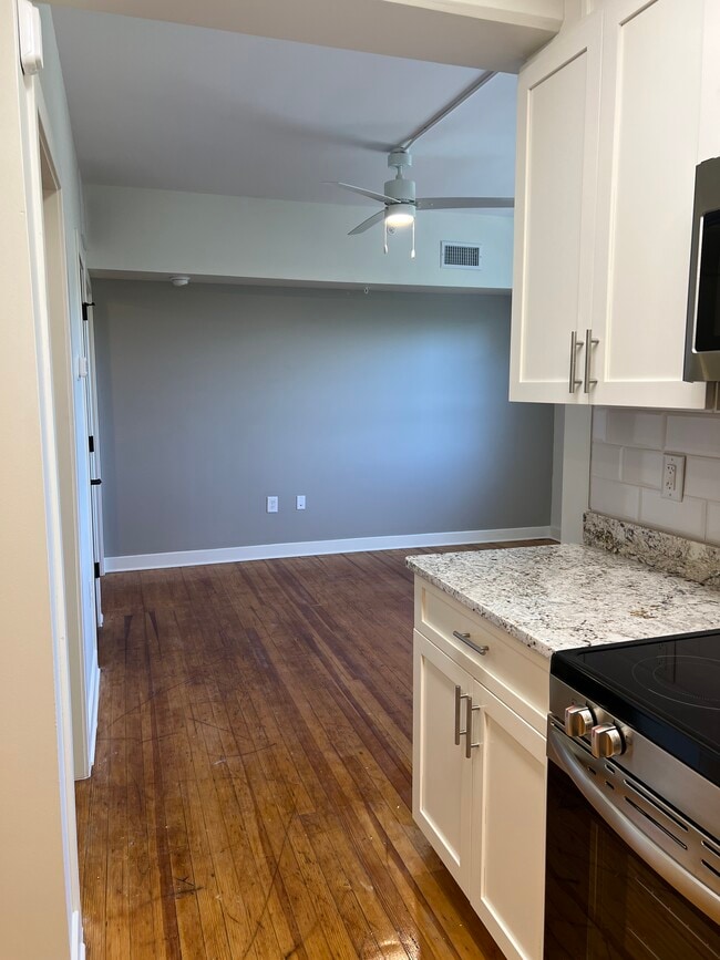 Unit 149 - Pulaski Lofts