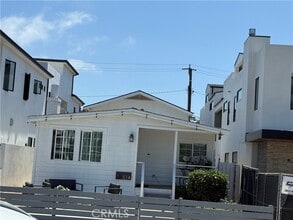Building Photo - 514 Marigold Ave