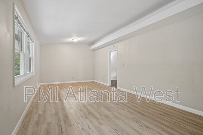 Foto del edificio - 5490 St Lo Ln