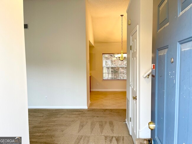 Foto del edificio - 490 Cherry Branch Ln