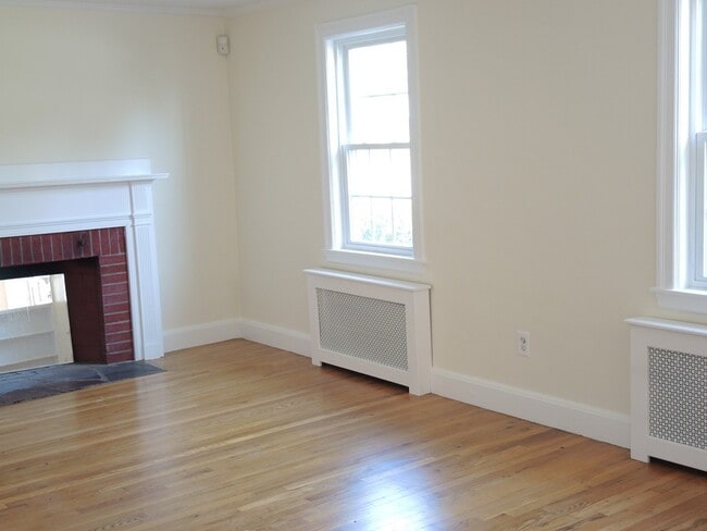 Building Photo - 160 Great Plain Ave