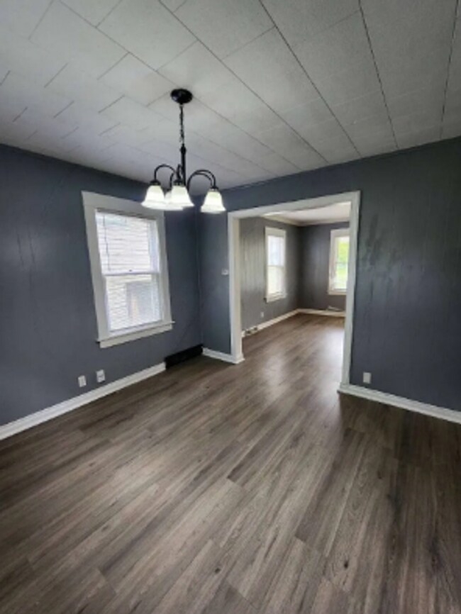 Foto del edificio - Charming 3-Bedroom Property in Prime Location