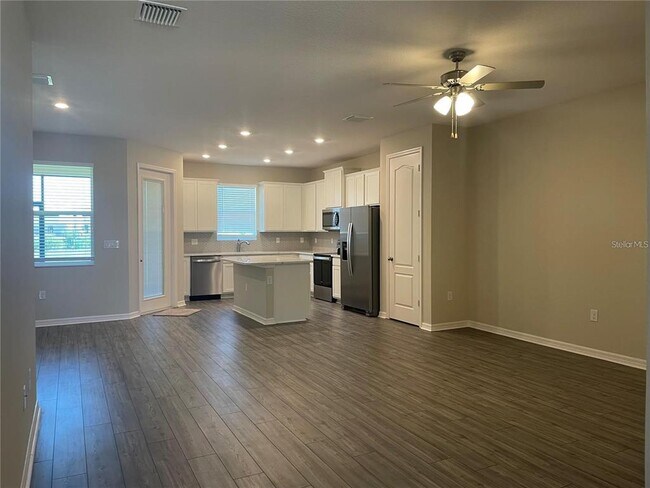 Foto del edificio - 11336 Cay Spruce Wy
