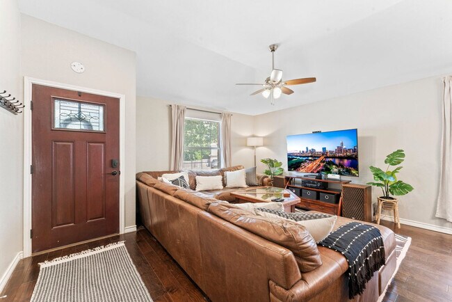 Foto del edificio - 1820 Whirlwind Trail