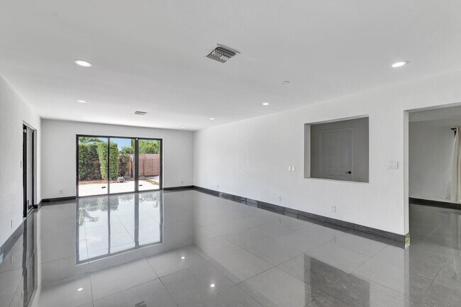 Foto del edificio - 187 Duke Dr