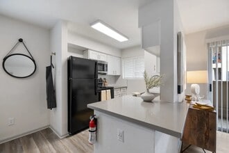 Building Photo - 2800 Ashford Trail Dr
