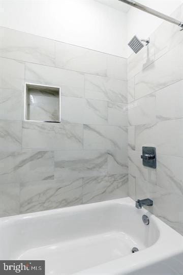 Foto del edificio - 737 N 42nd St