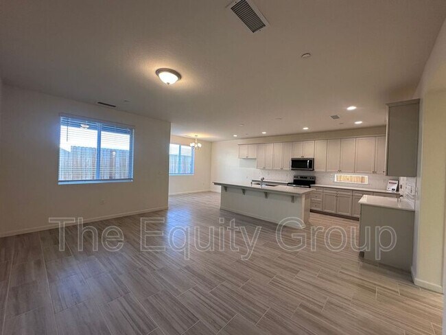 Building Photo - 6262 Ave 306