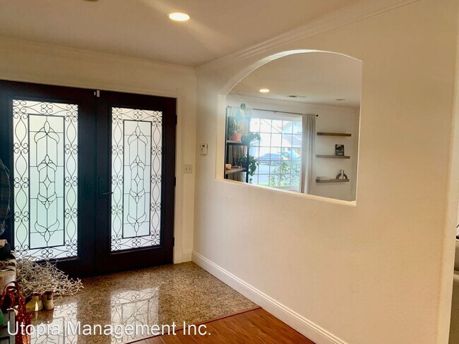 Foto del edificio - 3 br, 2 bath House - 249 Tapadero Street