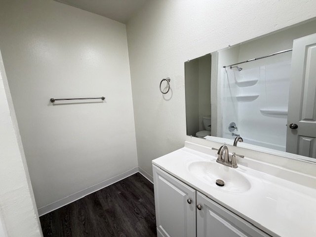 Foto del edificio - 1535 E Canfield Ln