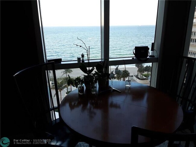 Foto del edificio - 4240 Galt Ocean Dr