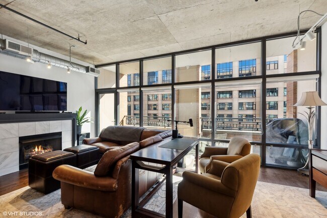 Foto del edificio - 520 S State St