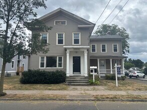 Building Photo - 34 Fair St