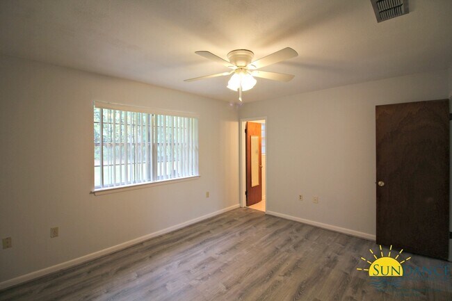 Foto del edificio - Nice 3 Bedroom Home in Fort Walton Beach