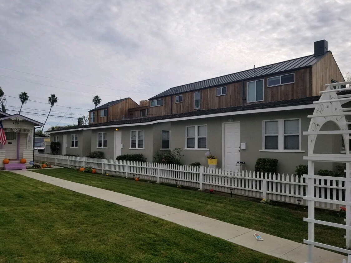 128 12th St, Seal Beach, CA 90740 House for Rent in Seal Beach, CA