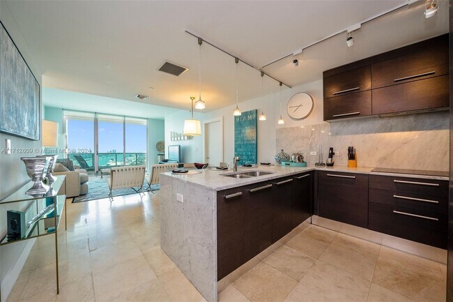 Foto del edificio - 900 Biscayne