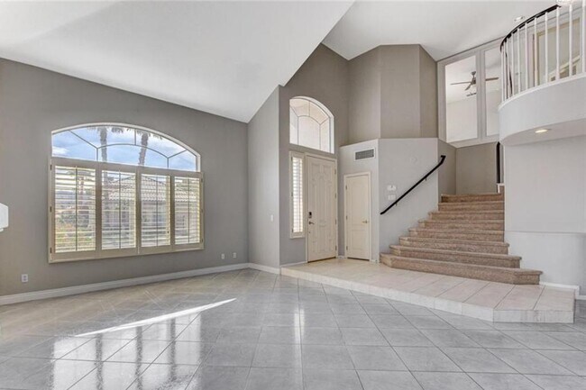 Building Photo - 1842 Bogey Way