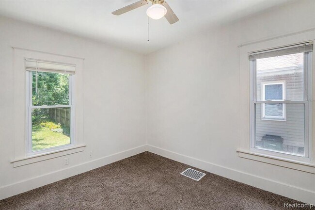 Foto del edificio - Charming 2 Bed/1 Bath Home in Ferndale