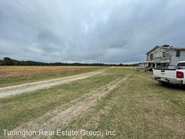 Building Photo - 3 br, 2 bath House - 2042 Mt Olive Highway