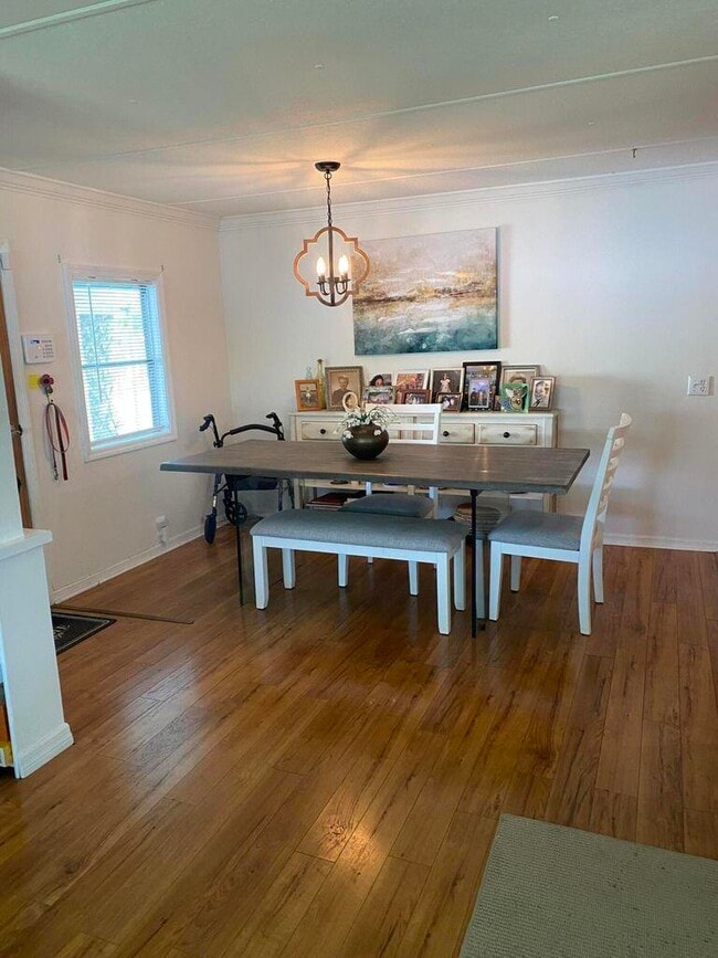 Foto del edificio - 17 Madrid Ln