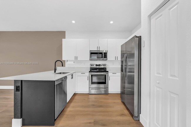 Foto del edificio - 13067 SW 286th St