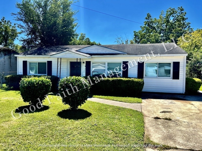Primary Photo - Quaint Ranch in the heart of Augusta!