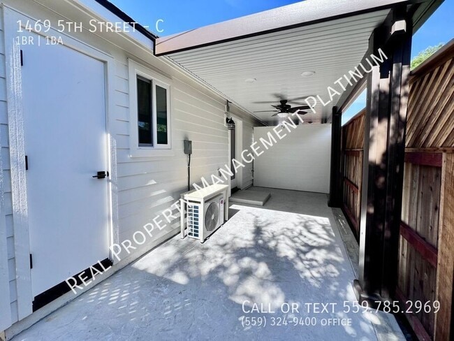 Building Photo - 1469 5th St