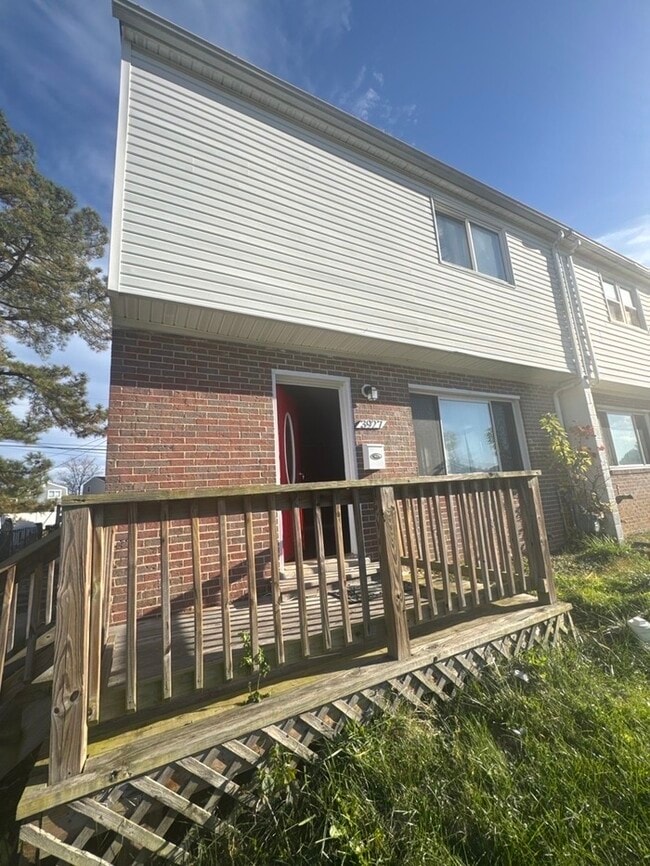 Photo - Living where You Love is Good for your Heart! House