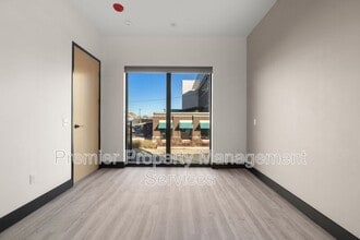 Building Photo - 2310 First Ave N