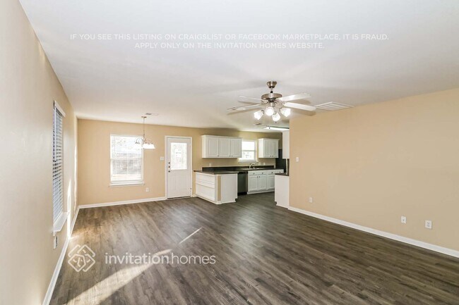 Foto del edificio - 4606 Canadian River Ct