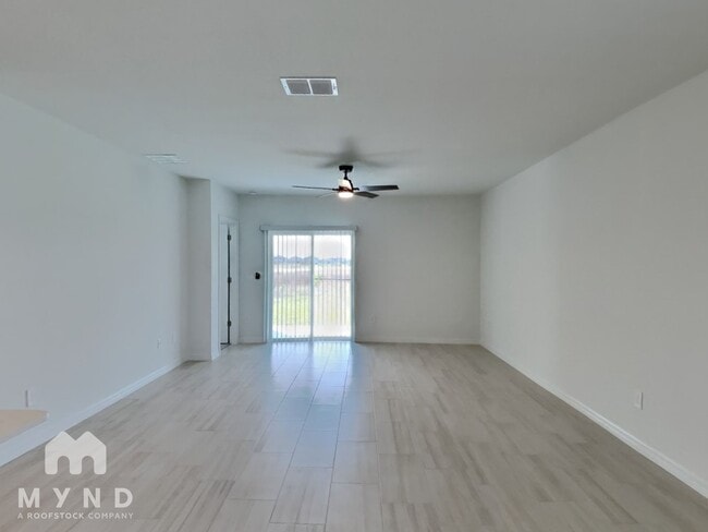 Foto del edificio - 35142 Gravelly Dr