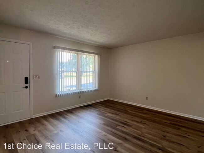 Foto del edificio - 2 br, 1.5 bath House - 2185-C Meadowlawn