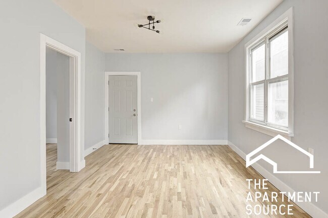 Foto del edificio - 1626 N Washtenaw Ave